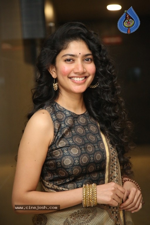 Sai Pallavi at NGK Event - 16 / 21 photos