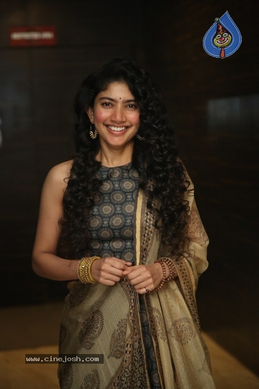 Sai Pallavi at NGK Event - 18 / 21 photos