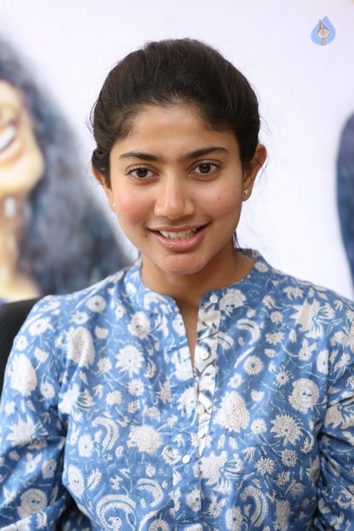 Sai Pallavi Fidaa Interview Photos - 18 / 42 photos