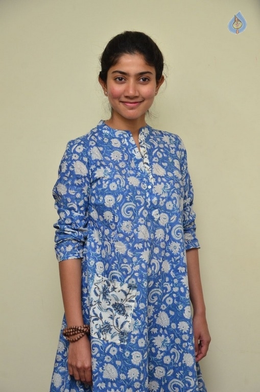 Sai Pallavi Fidaa Interview Photos - 25 / 42 photos