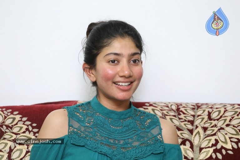 Sai Pallavi Interview Photos - 22 / 42 photos