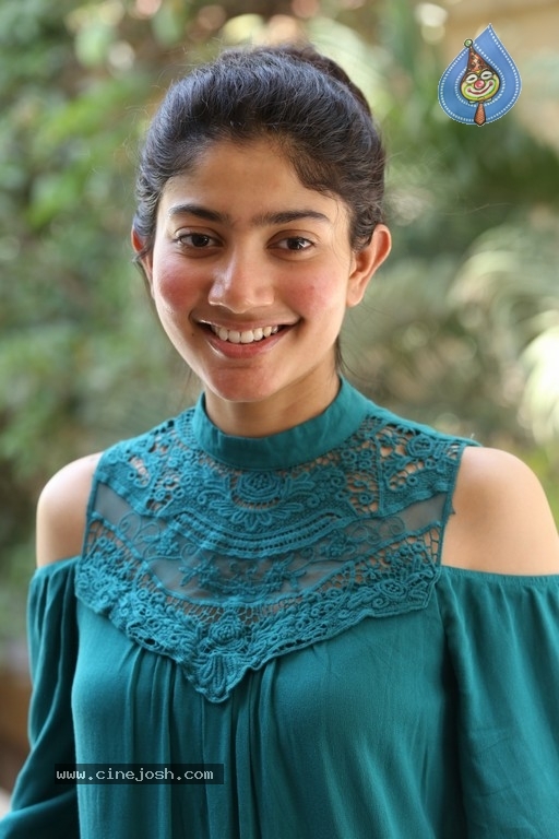 Sai Pallavi Interview Photos - 23 / 42 photos