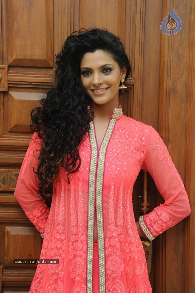 Saiyami Kher New Stills - 15 / 94 photos