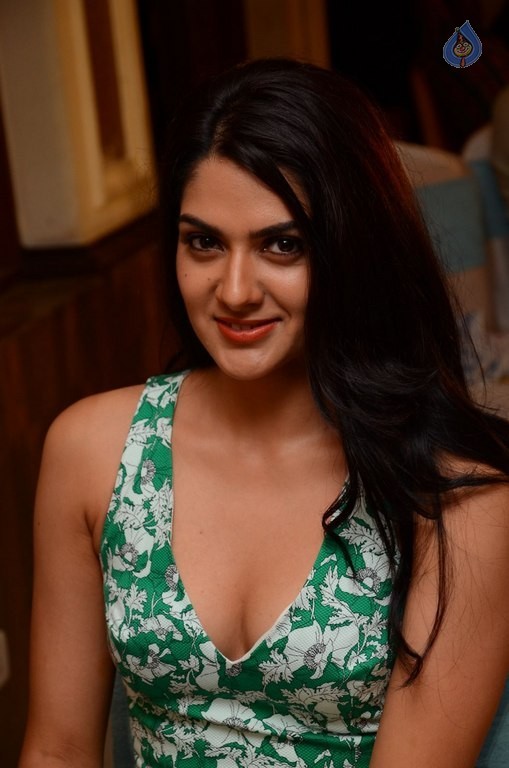 Sakshi Chaudhary Latest Photos - 27 / 50 photos