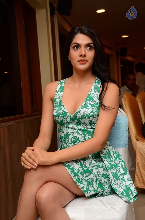 Sakshi Chaudhary Latest Photos - 32 / 50 photos