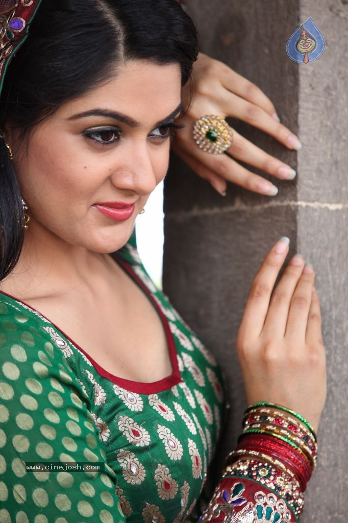 Sakshi Choudary Gallery - 125 / 152 photos
