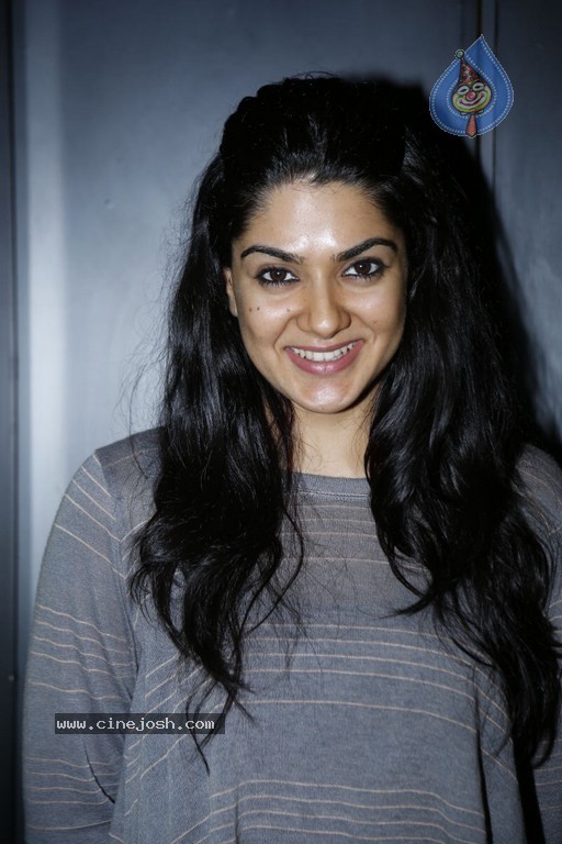 Sakshi Choudary Latest Stills - 13 / 106 photos