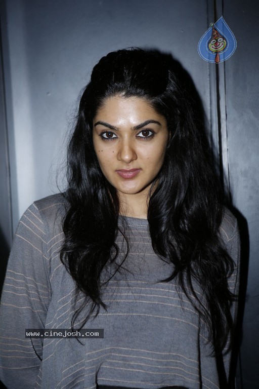 Sakshi Choudary Latest Stills - 86 / 106 photos