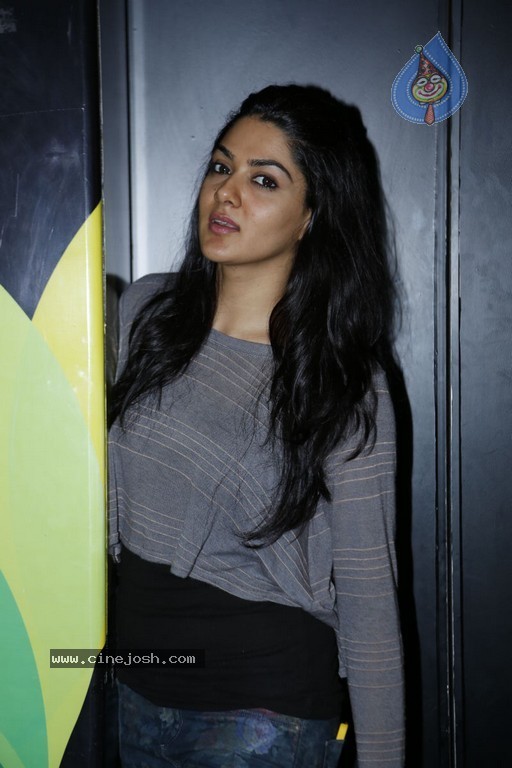 Sakshi Choudary Latest Stills - 105 / 106 photos