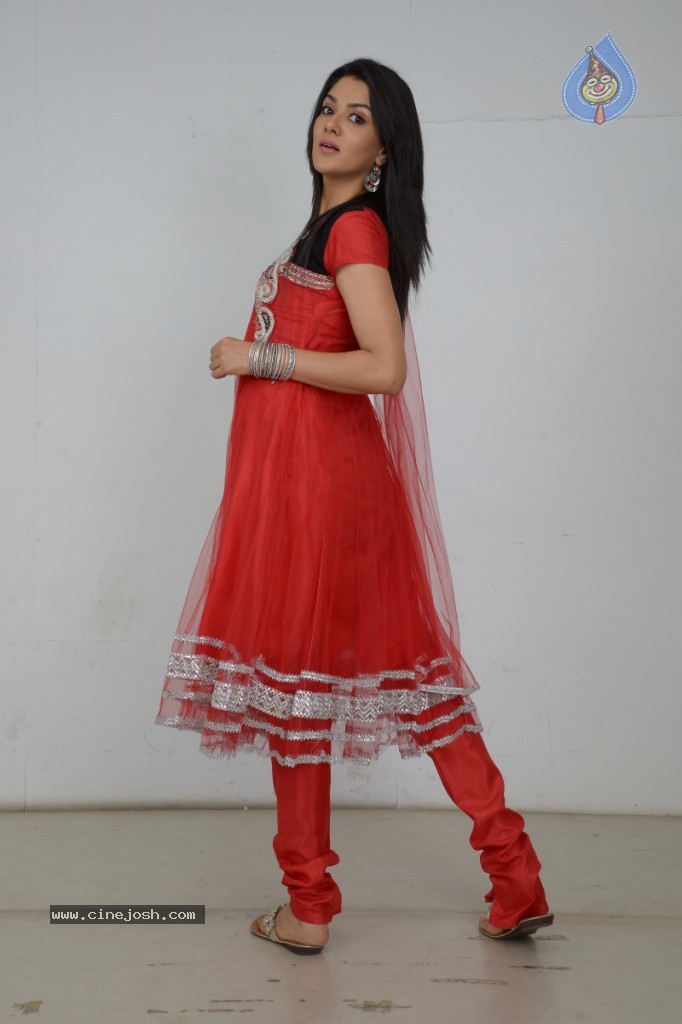 Sakshi Choudhary New Stills - 57 / 63 photos