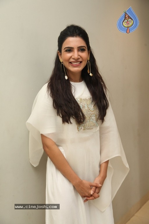 Samantha Akkineni Photos - 4 / 21 photos