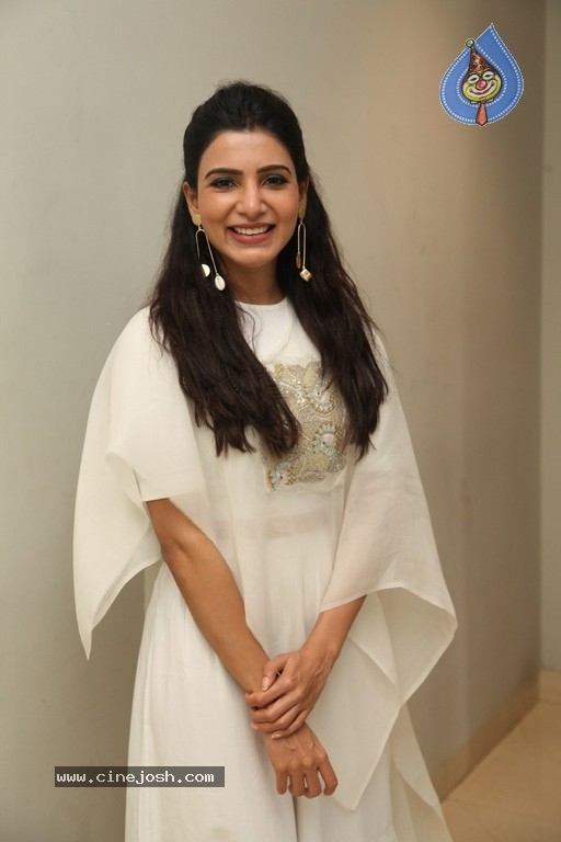 Samantha Akkineni Photos - 15 / 21 photos