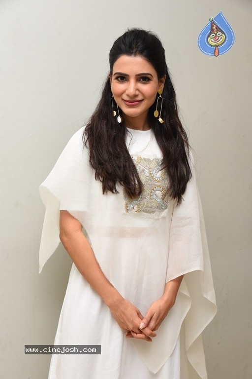 Samantha Akkineni Photos - 16 / 21 photos