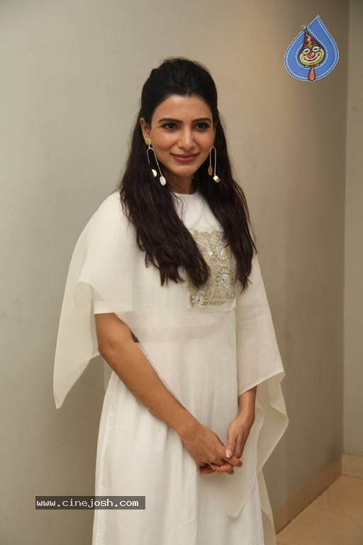 Samantha Akkineni Photos - 17 / 21 photos