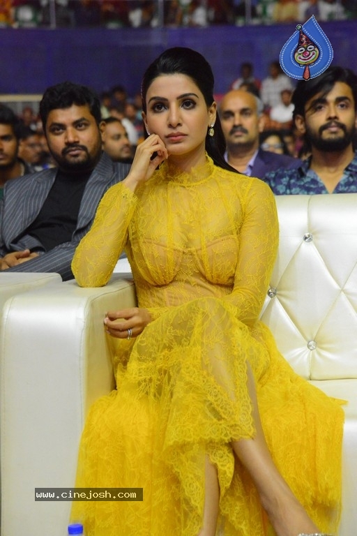 Samantha Akkineni Photos - 12 / 30 photos