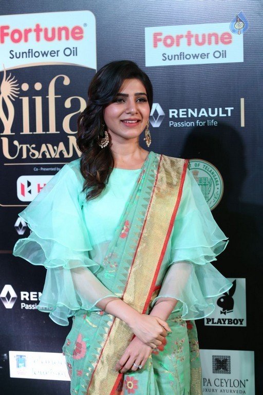 Samantha at IIFA 2017 - 19 / 35 photos