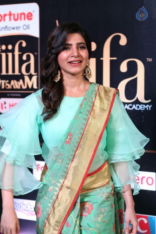 Samantha at IIFA 2017 - 24 / 35 photos