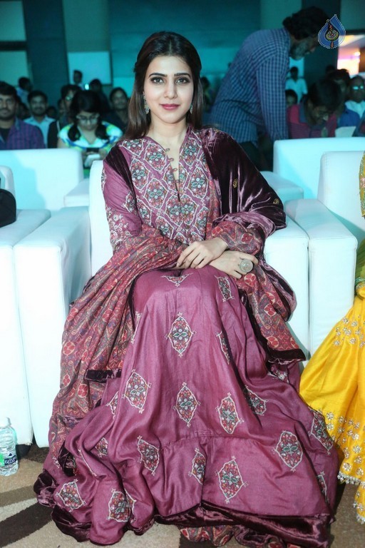 Samantha at Remo Audio Launch - 5 / 54 photos