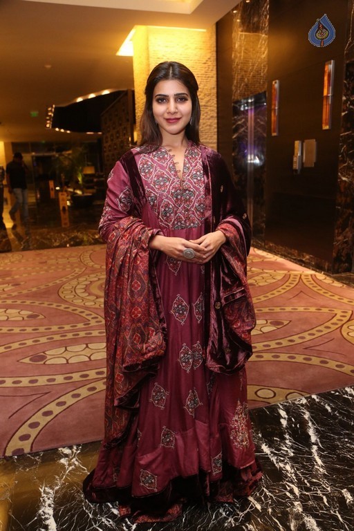 Samantha at Remo Audio Launch - 23 / 54 photos