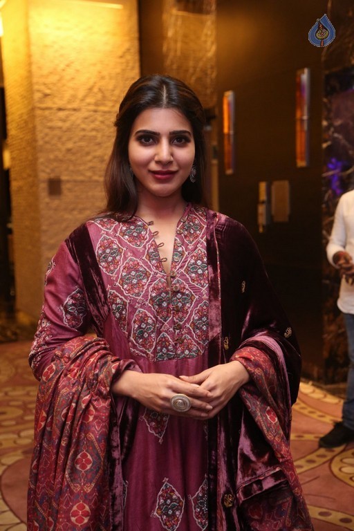 Samantha at Remo Audio Launch - 41 / 54 photos