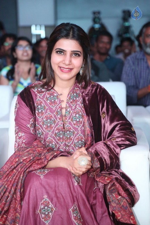 Samantha at Remo Audio Launch - 44 / 54 photos