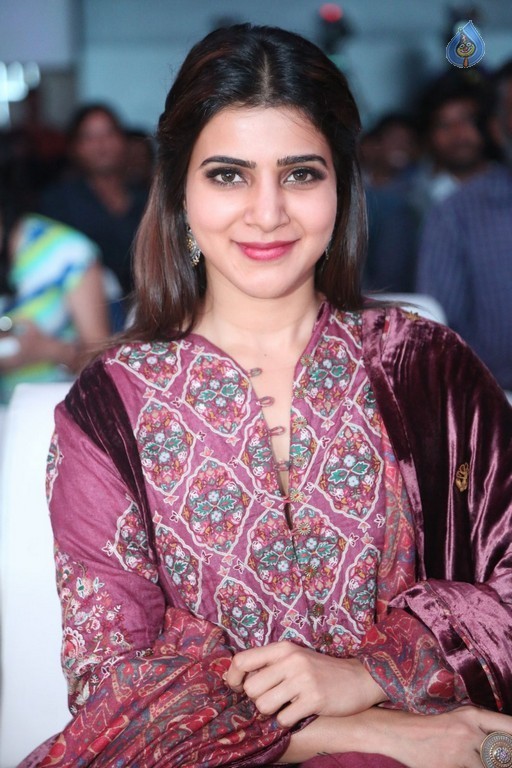Samantha at Remo Audio Launch - 49 / 54 photos