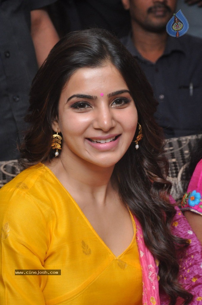 Samantha at Sunshine Centre Launch - 44 / 133 photos