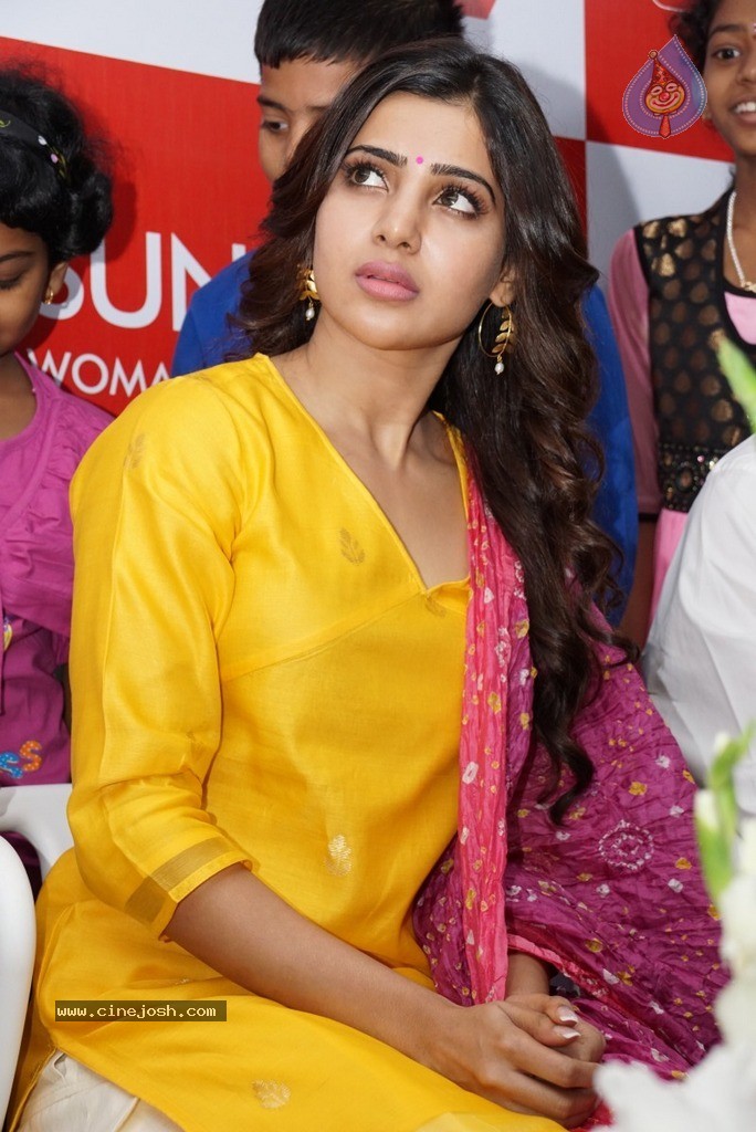 Samantha at Sunshine Centre Launch - 66 / 133 photos