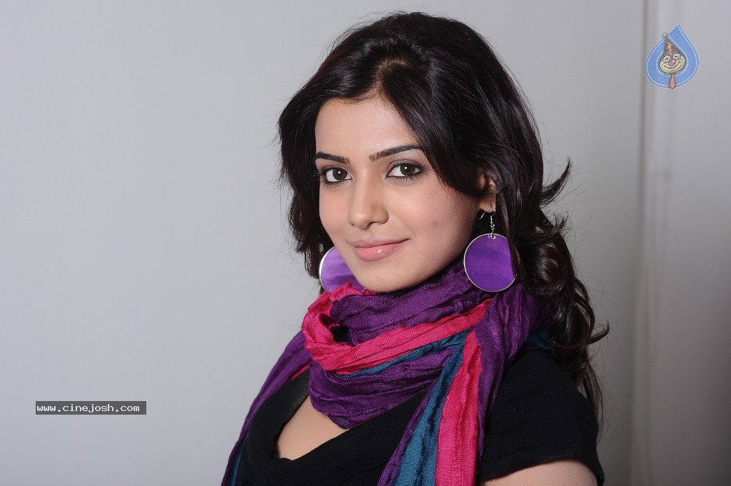 Samantha Hot Photo Gallery - 94 / 145 photos