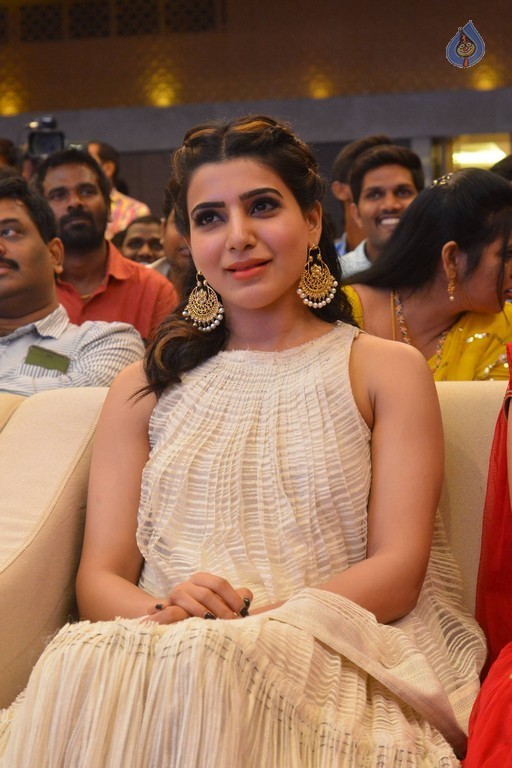 Samantha Images - 23 / 42 photos
