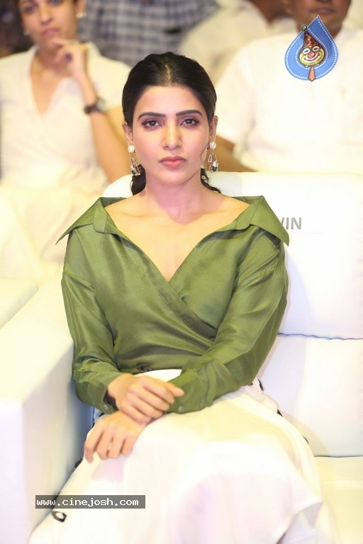 Samantha New Gallery - 7 / 14 photos