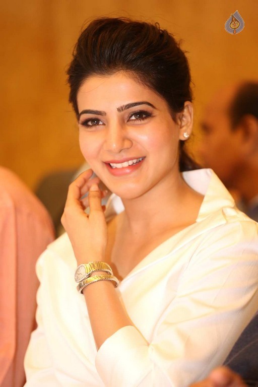 Samantha New Images - 19 / 42 photos