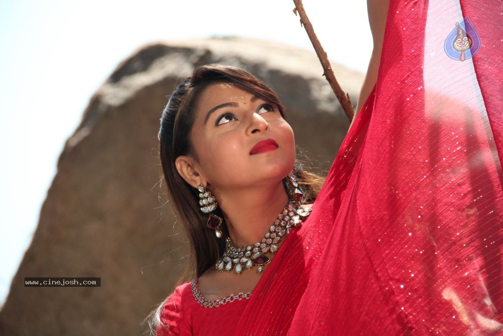 Samvritha Sunil Hot Stills - 64 / 95 photos