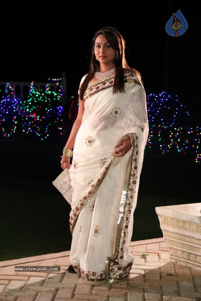 Samvritha Sunil New Stills - 6 / 78 photos