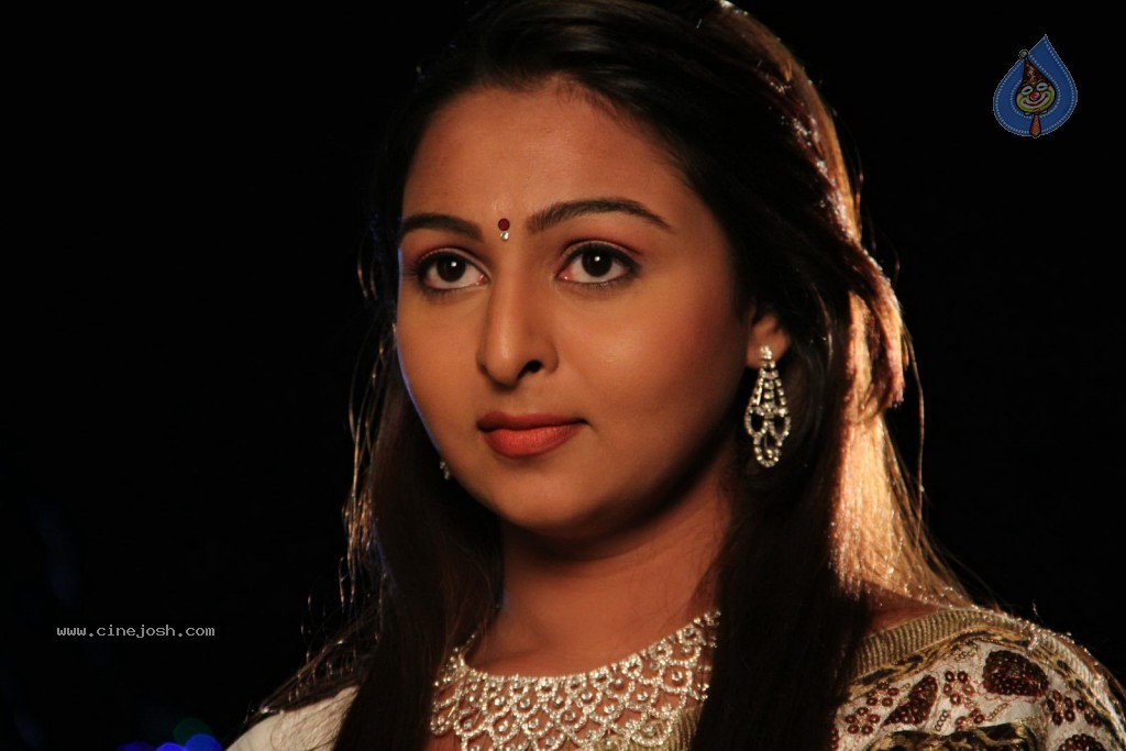 Samvritha Sunil New Stills - 50 / 78 photos