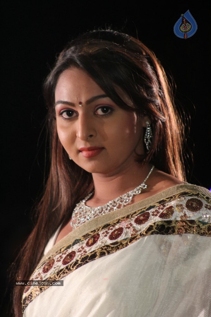 Samvritha Sunil New Stills - 56 / 78 photos
