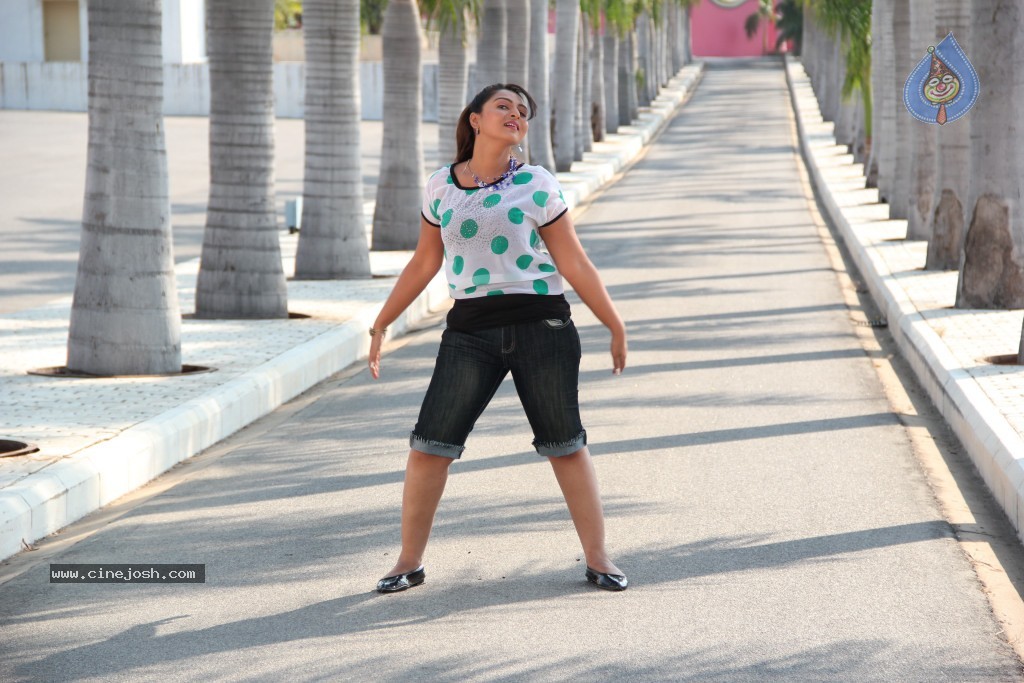 Samvritha Sunil New Stills - 13 / 34 photos