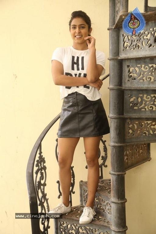 Samyuktha Hegde Latest Pics - 4 / 18 photos