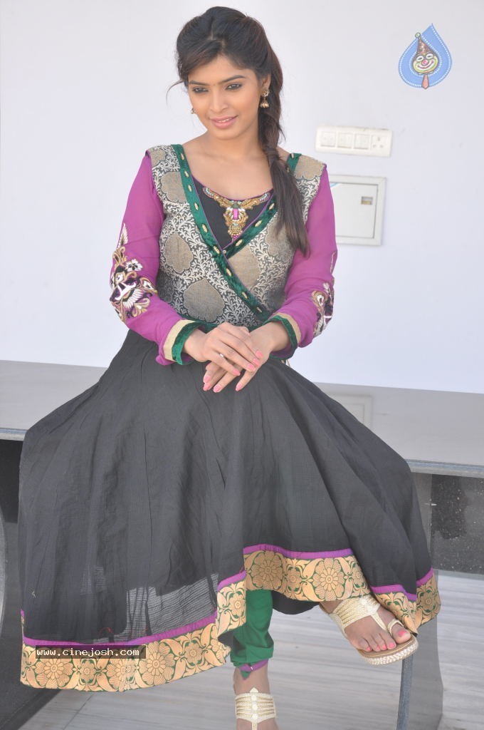 Sanchita Shetty New Stills - 37 / 70 photos