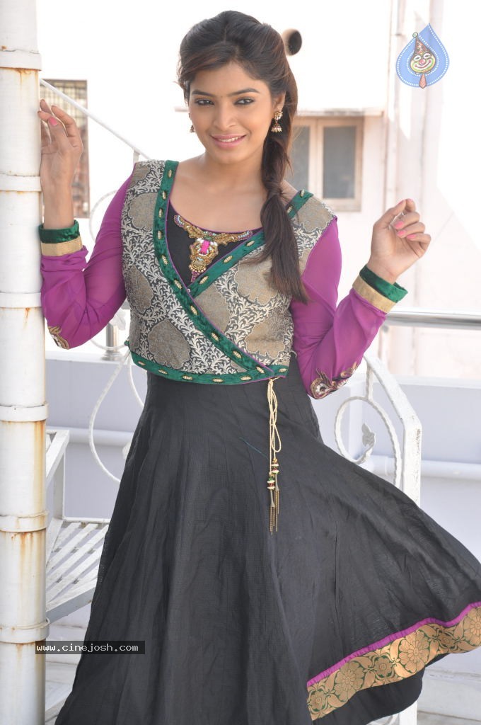 Sanchita Shetty New Stills - 59 / 70 photos