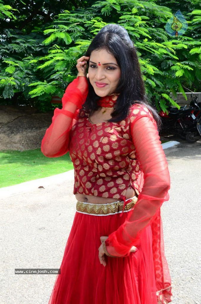 Sanchitha Padukone Latest Stills - 35 / 58 photos