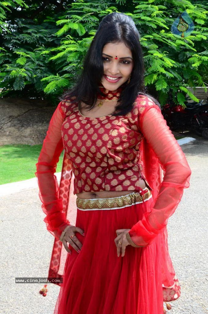 Sanchitha Padukone Latest Stills - 49 / 58 photos
