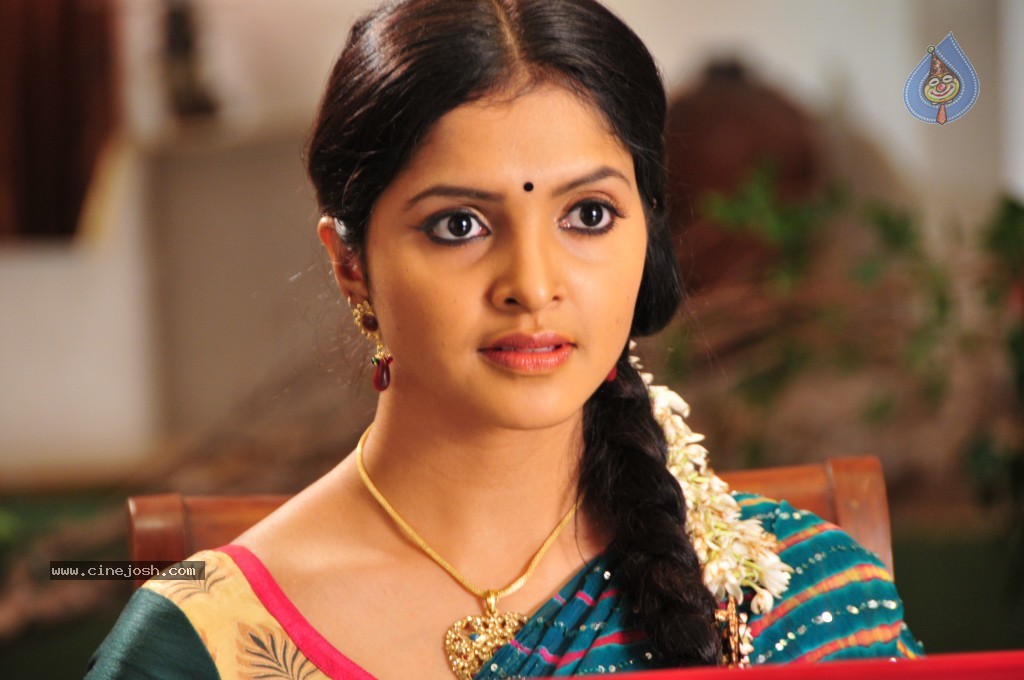 Sanchitha Padukone New Pics - 25 / 37 photos