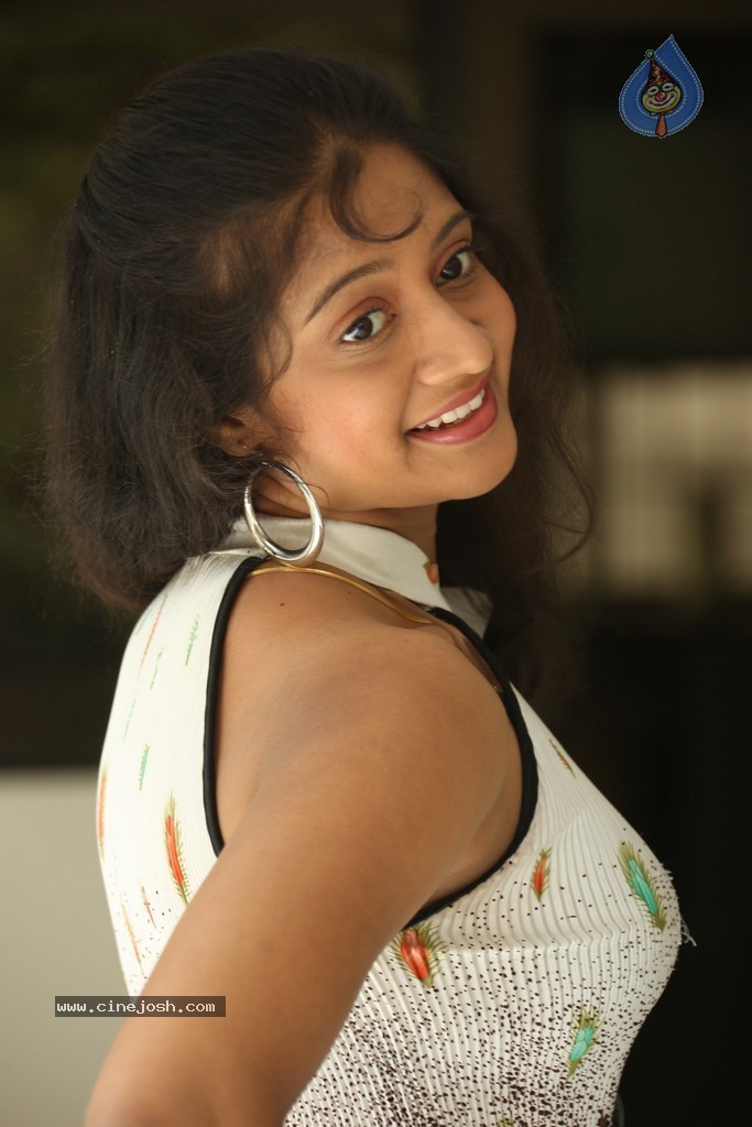 Sandeepthi Latest Stills - 9 / 107 photos
