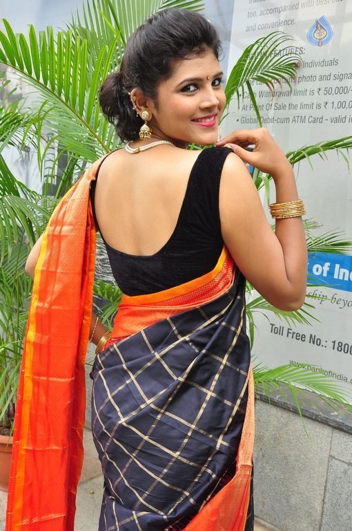 Sangeeta Kamath New Photos - 29 / 30 photos