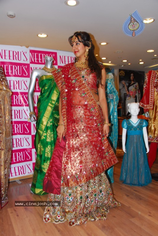 Sanjana at Neeru's Shopping mall - 1 / 55 photos