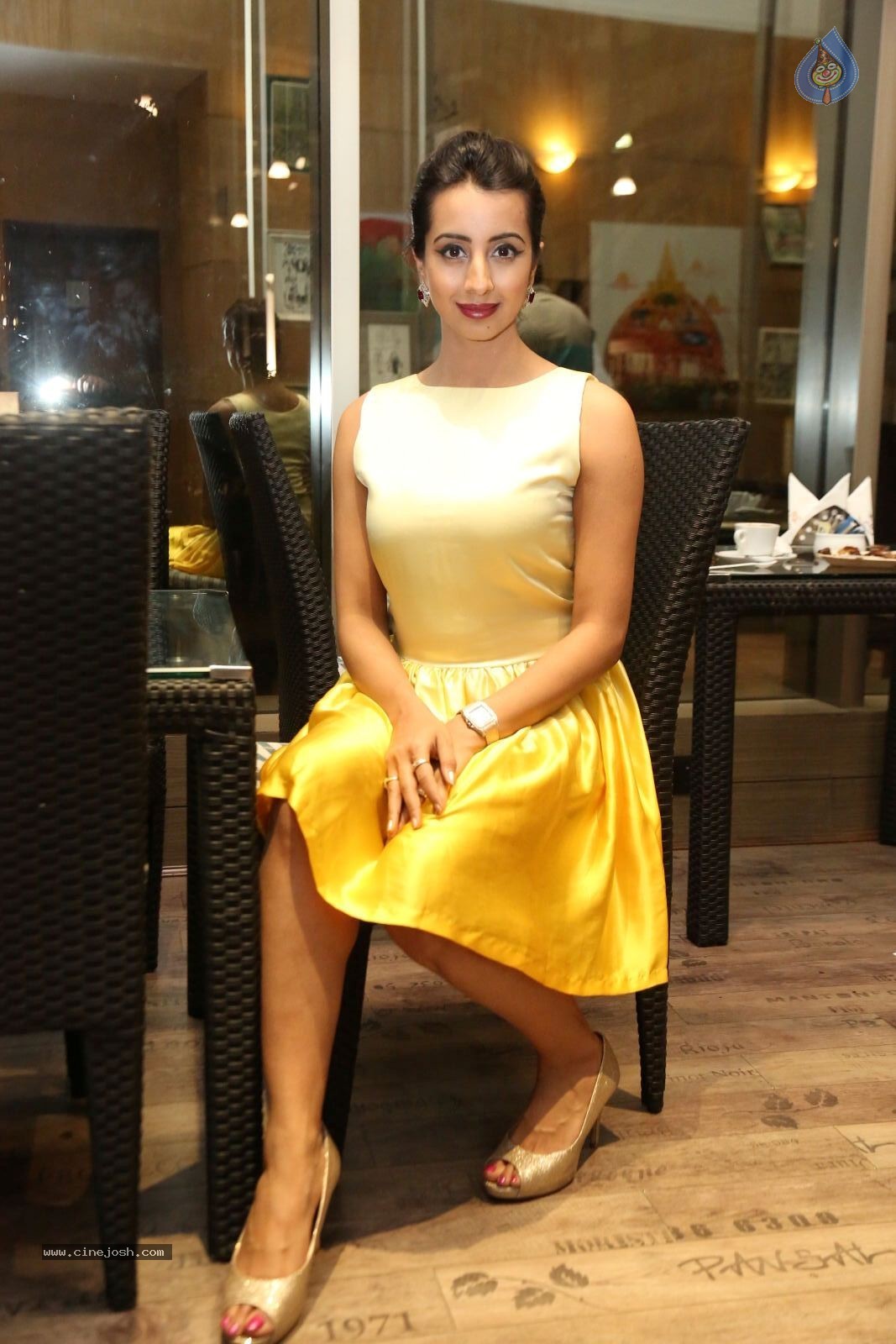 Sanjana New Stills - 4 / 48 photos