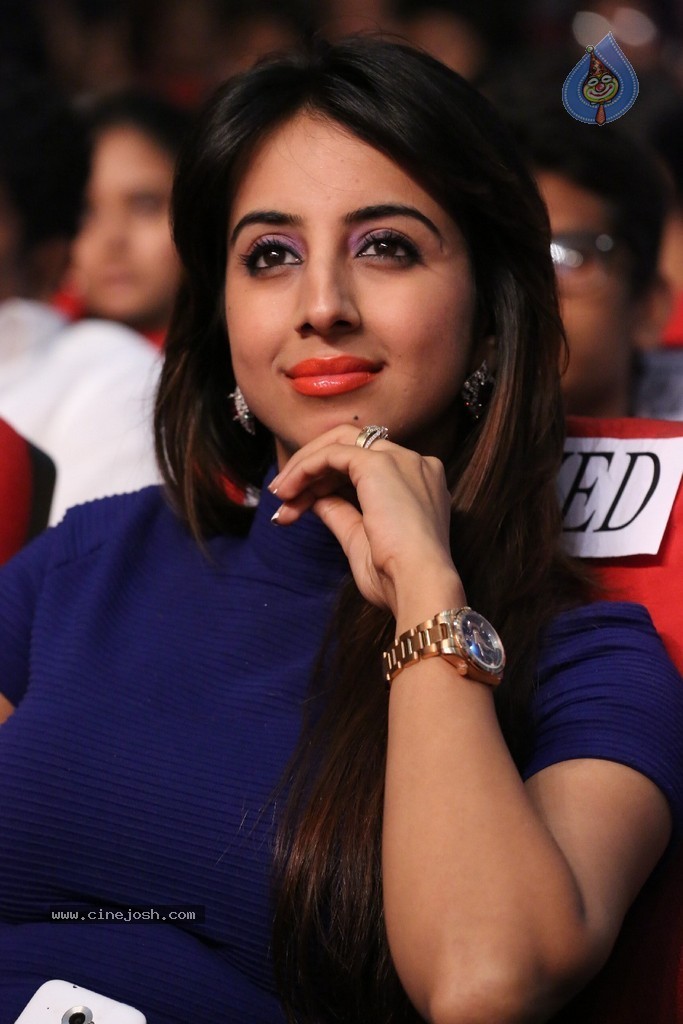 Sanjana Photos - 33 / 63 photos