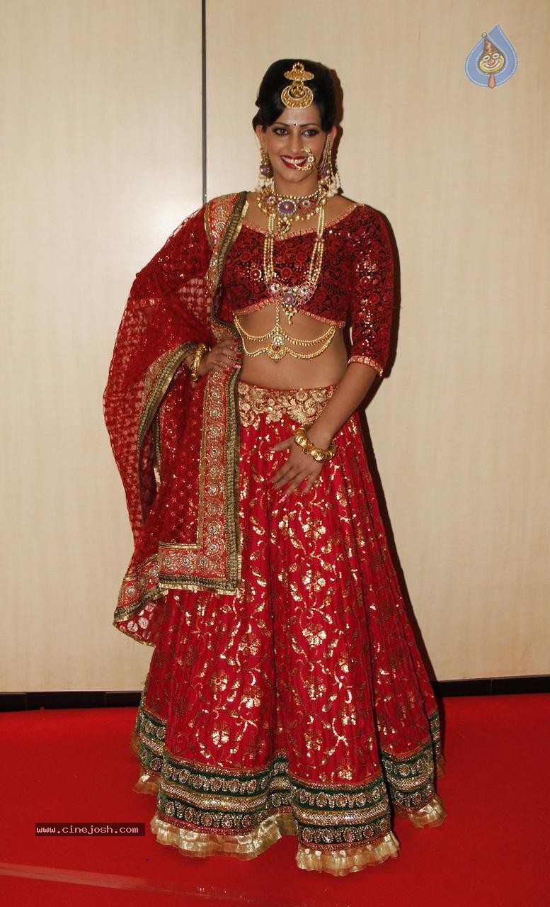 Sanjana Singh New Photos - 1 / 23 photos