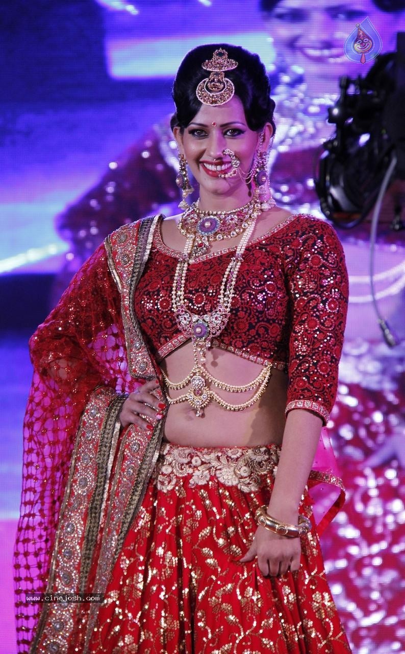Sanjana Singh New Photos - 5 / 23 photos